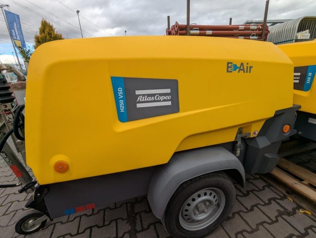 999257 (7)